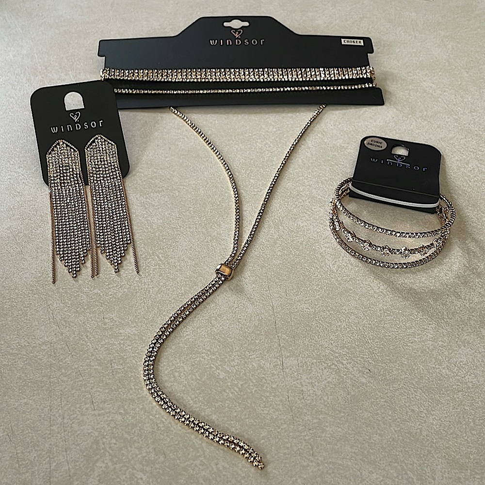 Windsor Jewelry Set